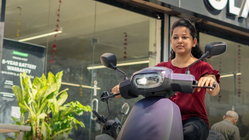 महिलाओं को इलेक्ट्रिक स्कूटर पर मिलेगी ₹36,000 तक की सब्सिडी, आज आ सकती है दिल्ली की EV Policy 2.0